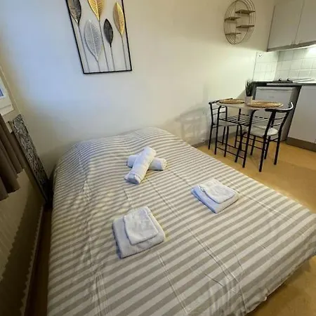 Joli Au Coeur De Valence 41 Apartment *